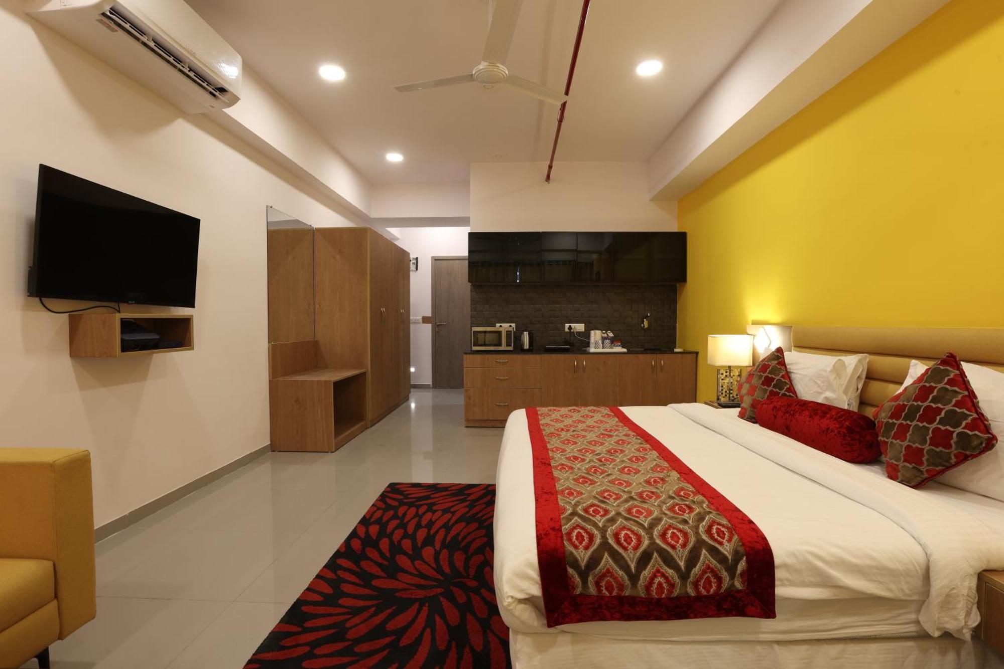 Hotel Downtown Gandhinagar Eksteriør billede